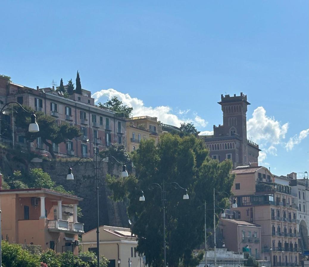 Sissi House Salerno Apartment ภายนอก รูปภาพ