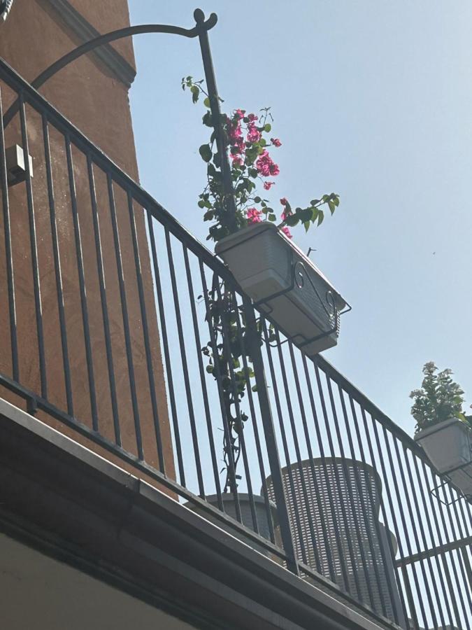 Sissi House Salerno Apartment ภายนอก รูปภาพ