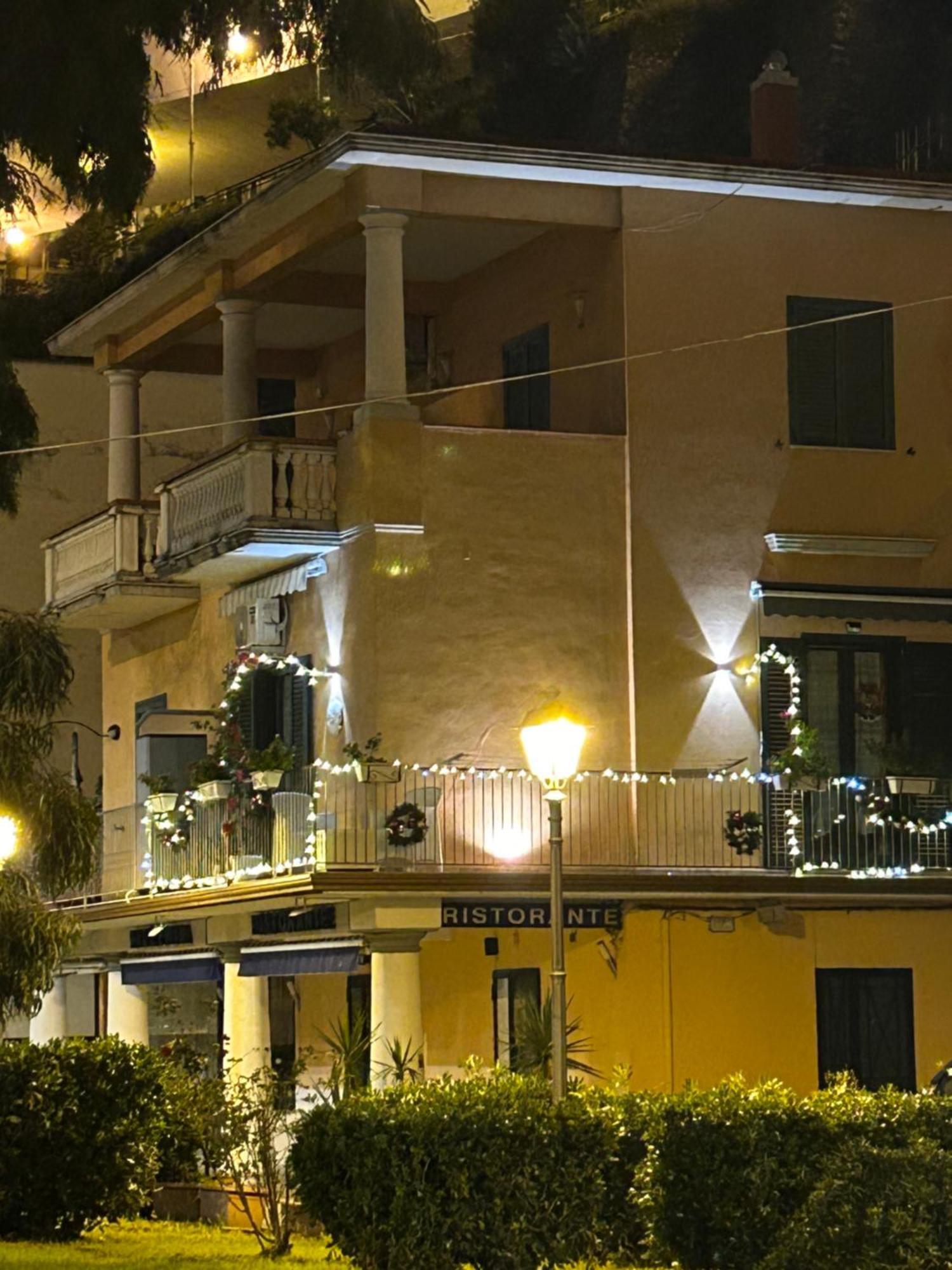 Sissi House Salerno Apartment ภายนอก รูปภาพ