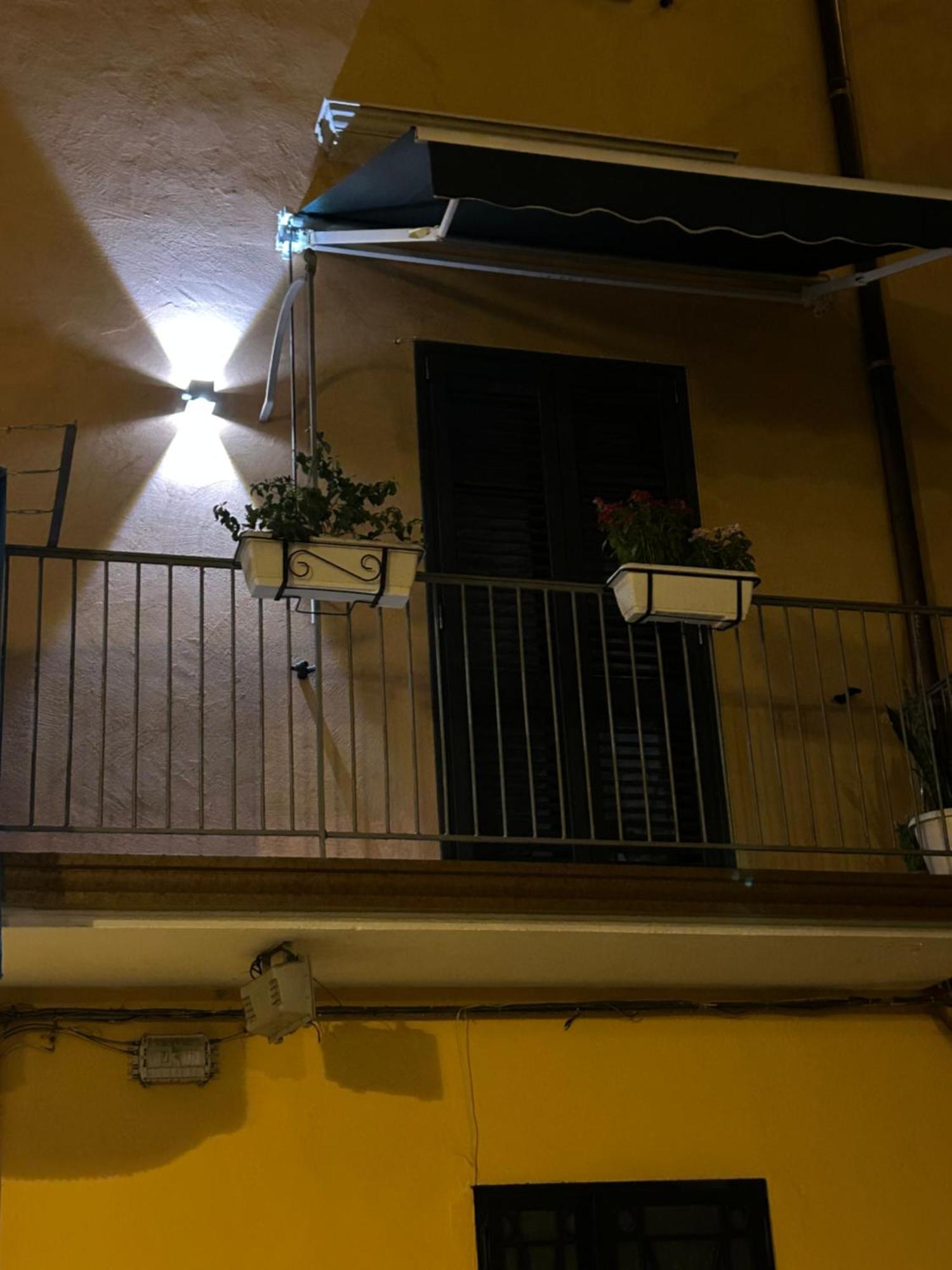Sissi House Salerno Apartment ภายนอก รูปภาพ