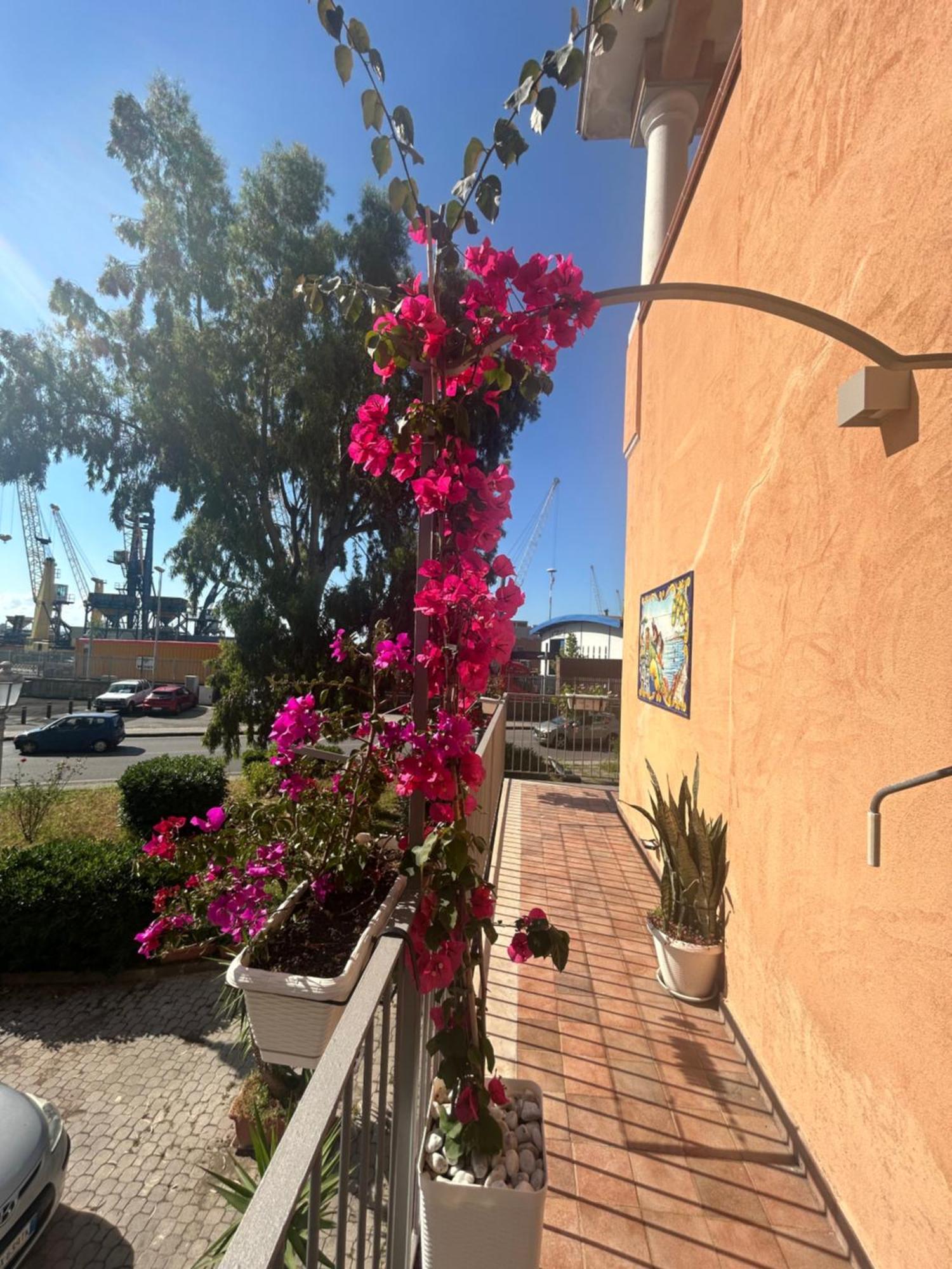 Sissi House Salerno Apartment ภายนอก รูปภาพ