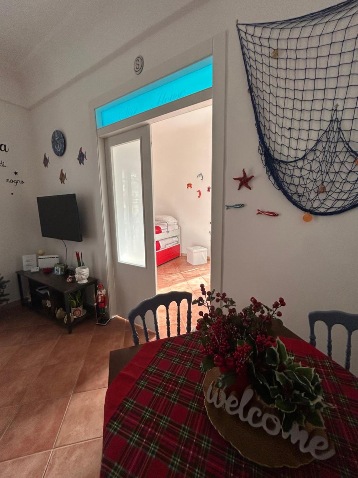 Sissi House Salerno Apartment ภายนอก รูปภาพ